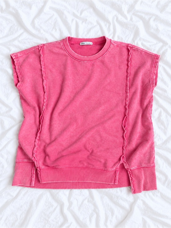 Zenana Outfitters Tops - Zenana Outfitters Pink Washed Ruffle-Trim Short-Sleeve Sweatshirt